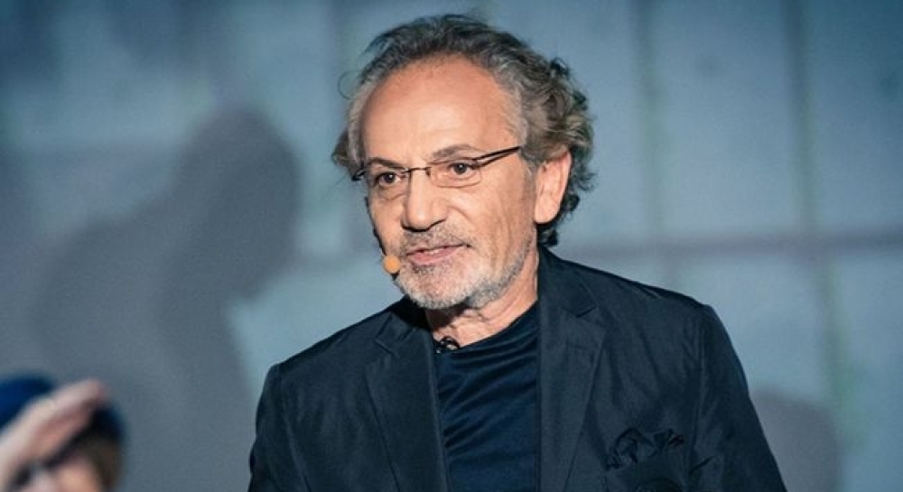 Где сейчас Савик Шустер в 2025? Куда делся и где пропал?