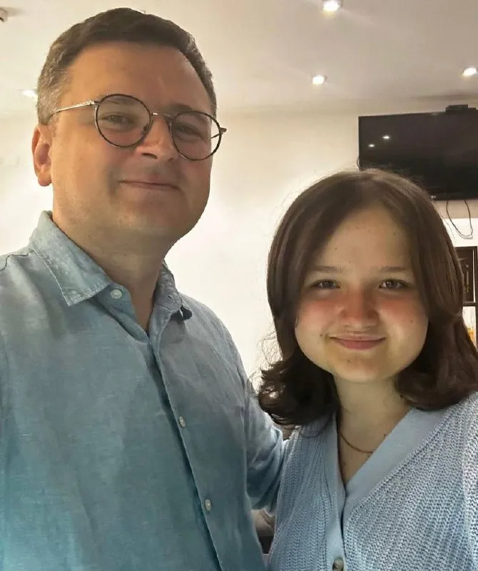 Дмитрий Кулеба Развод – подробности личной жизни и карьеры