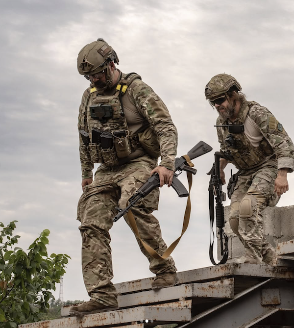 Двоюрідний Брат Джей Ді Венса: Биография, Личная Жизнь и Карьера