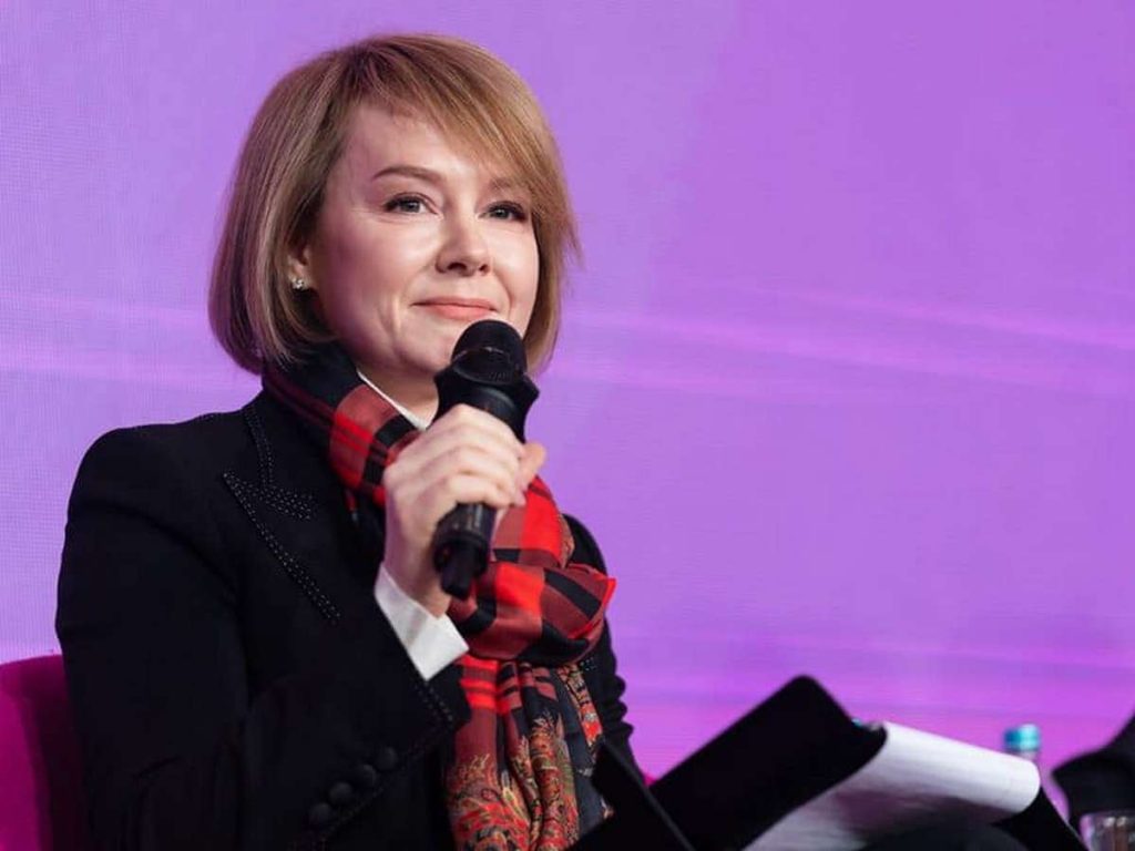Лана Зеркаль Родители: семейные корни и влияние на жизнь дипломатки