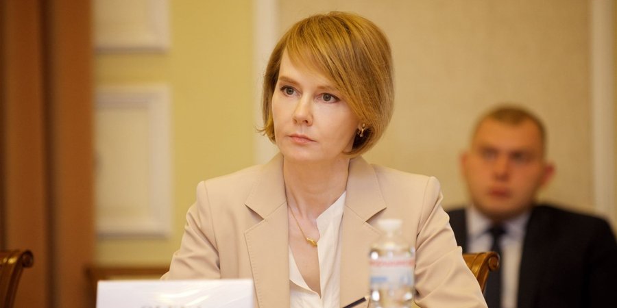 Лана Зеркаль Родители: семейные корни и влияние на жизнь дипломатки