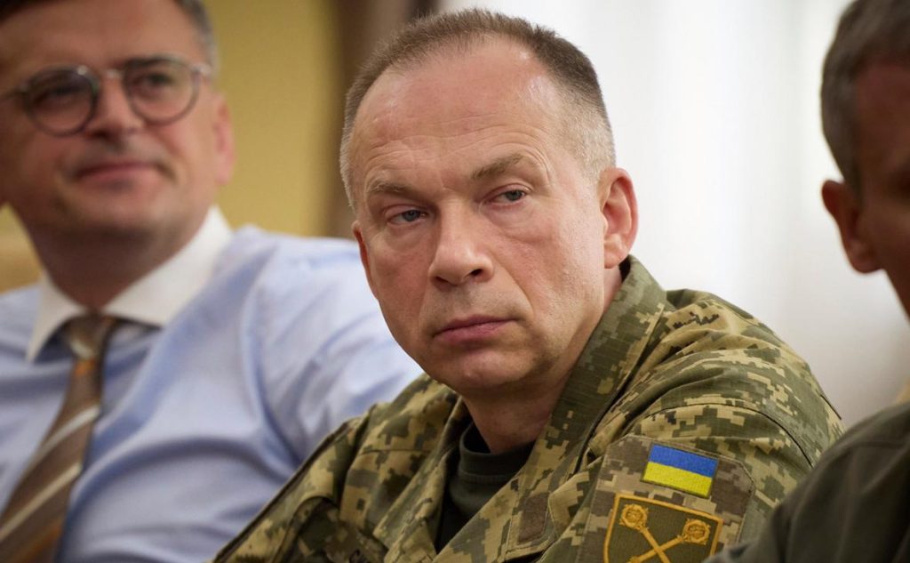 Валерий Залужный: Родители, национальность и ключевые моменты биографии