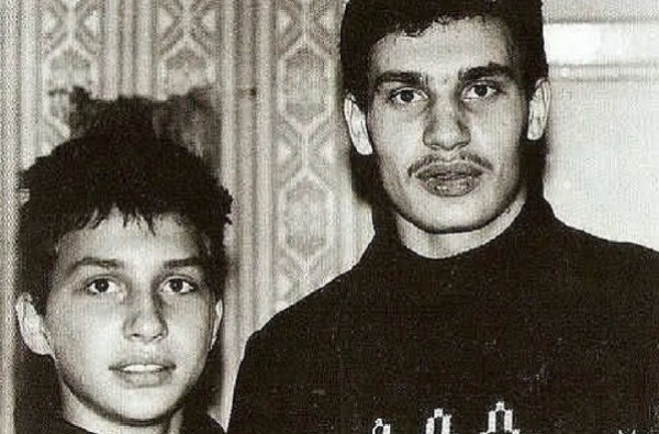 Настоящая Фамилия Кличко: подробности биографии и карьеры братьев-боксеров
