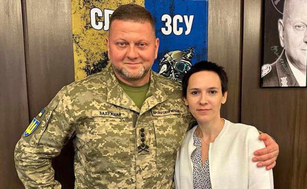 Валерий Залужный: Родители, национальность и ключевые моменты биографии